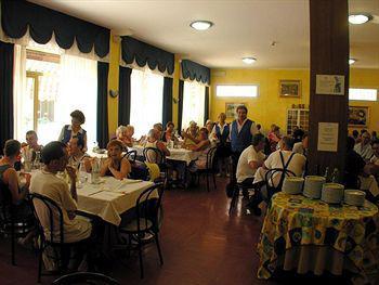 Locazione Turistica Caboto Apartment Arma di Taggia Ngoại thất bức ảnh